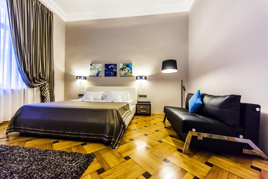 Matei Corvin Deluxe Apartment Cluj-Napoca Zimmer foto