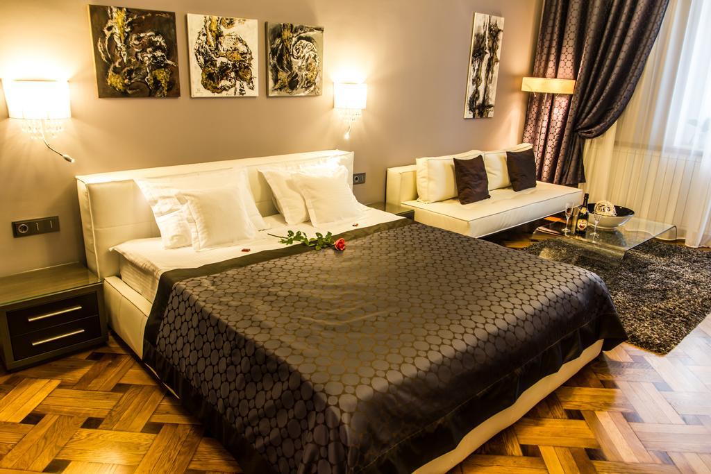 Matei Corvin Deluxe Apartment Cluj-Napoca Zimmer foto