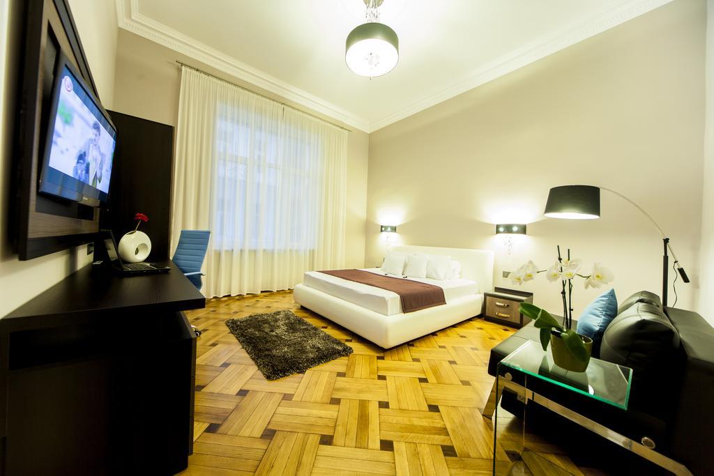 Matei Corvin Deluxe Apartment Cluj-Napoca Zimmer foto